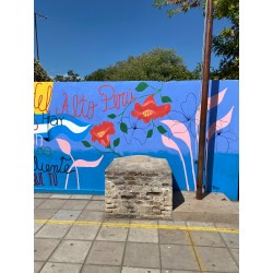 Mural de Juana Azurduy en escuela n 81 de Almirante Brown. Glew